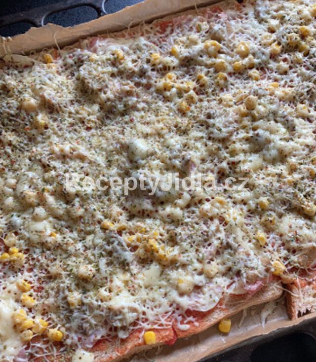 Pizza z toustového chleba