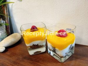 Mangový cheesecake do skleničky
